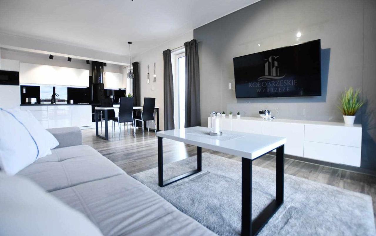 Apartament Kołobrzeskie Wybrzeże - Rybacka 12A 48 *